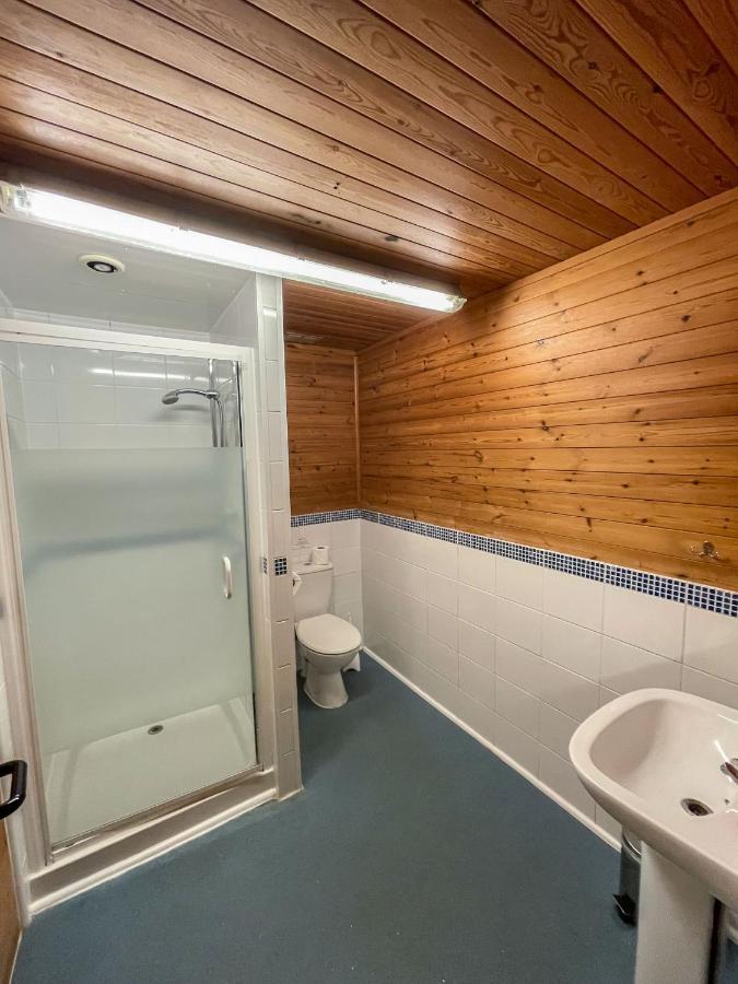 Avon Tyrrell Outdoor Activity Centre Villa Bransgore Екстериор снимка