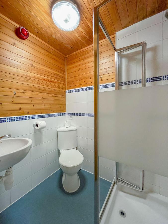Avon Tyrrell Outdoor Activity Centre Villa Bransgore Екстериор снимка