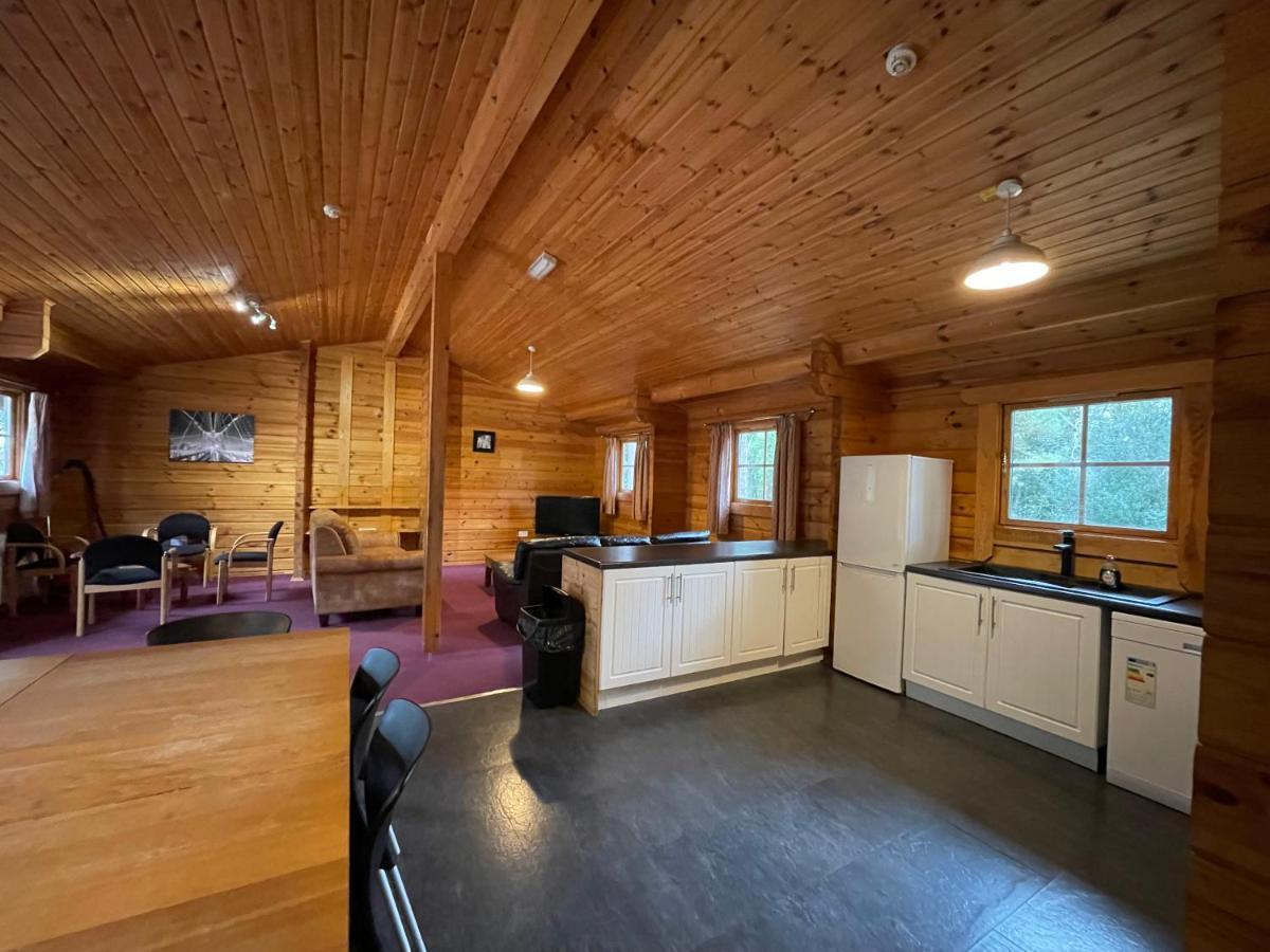 Avon Tyrrell Outdoor Activity Centre Villa Bransgore Екстериор снимка