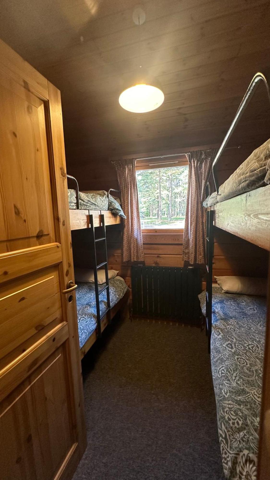 Avon Tyrrell Outdoor Activity Centre Villa Bransgore Екстериор снимка